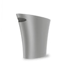 Umbra - Poubelle Skinny, argenté, 3/pqt-Que ce soit pour la salle de bain ou sous un petit bureau, cette poubelle Skinny convient à presque tout espace restreint dans la maison