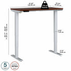 Bureau assis-debout à hauteur réglable 48 po x 24 po Move 40 Series de Bush Business Furniture - cerisier Hansen/gris métallique-Le piètement d’acier soudé de calibre 16 offre une excellente solidité structurelle avec un poids supporté pouvant atteindre 176 lb