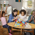 Hasbro - Jeu de plateau Mouse Trap-Comprend un plateau de jeu, 4 pions souris, une bille, 24 pièces du piège à souris, un élastique, 24 quartiers de fromage en carton, un dé et des instructions.
